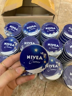 Kem dưỡng ẩm Nivea Soft Nga