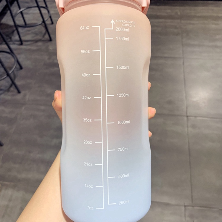 Bình nước thể thao tập gym, bình nước 2l có vạch chia nhắc nhở uống nước