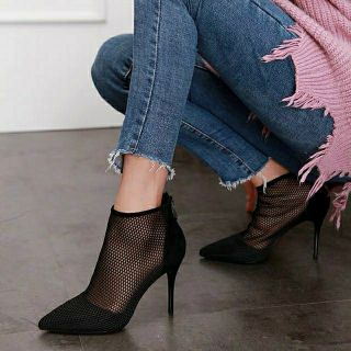 Bốt lưới siêu hót ảnh thật