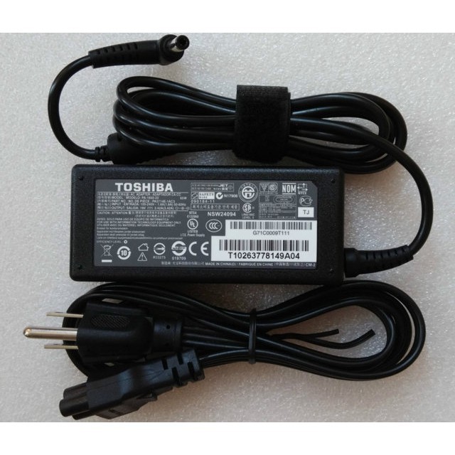 Adapter Toshiba 19V - 3.42A