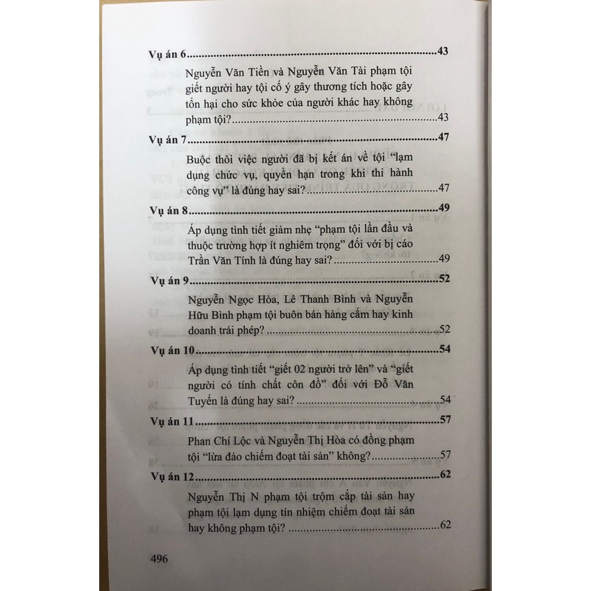 Sách Bình luận án hình sự phức tạp, có nhiều quan điểm khác nhau trong quá trình tiến hành tố tụng và một số án lệ