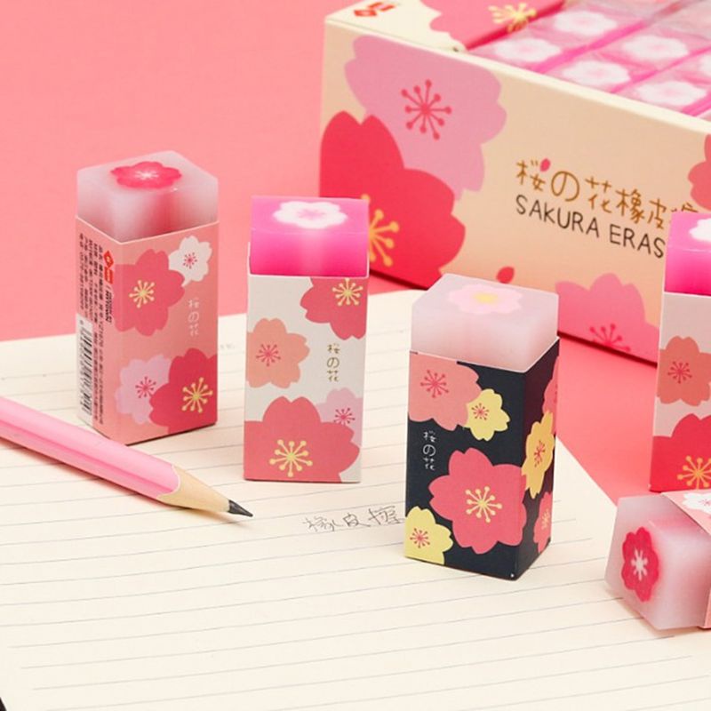Bộ 3 Gôm Tẩy Hình Cánh Hoa Anh Đào Xinh Xắn