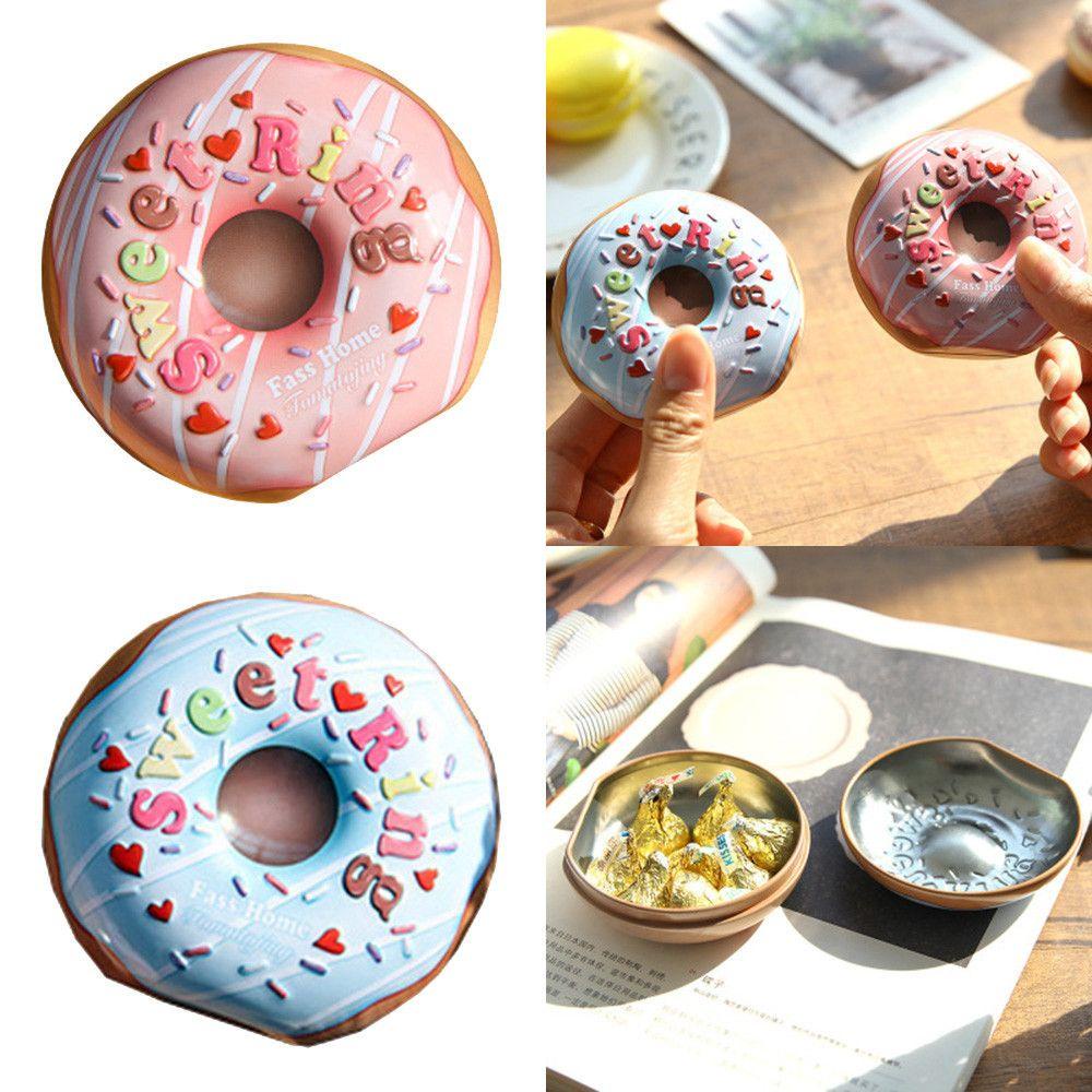 .Hộp Đựng Bánh Kẹo Hình Trái Tim Dễ Thương