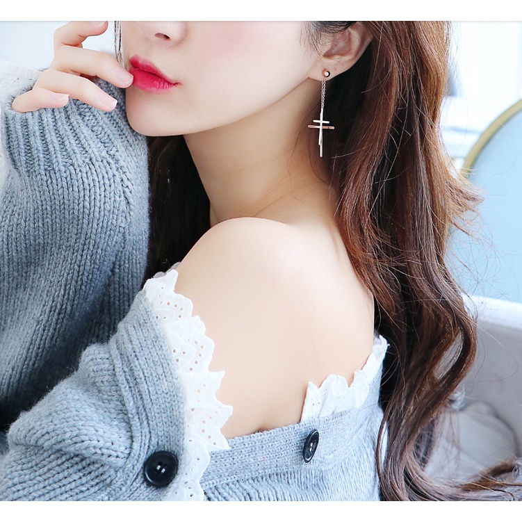 Bông tai nữ titan chữ thập E5-109 - CAM KẾT KHÔNG BAY MÀU