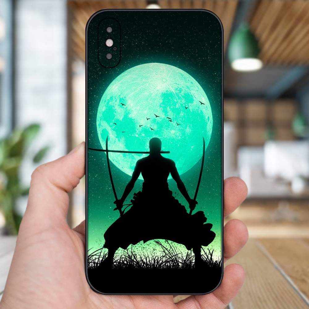 Ốp lưng iPhone X, Xs dẻo đen cạnh vuông in hình Zoro One Piece