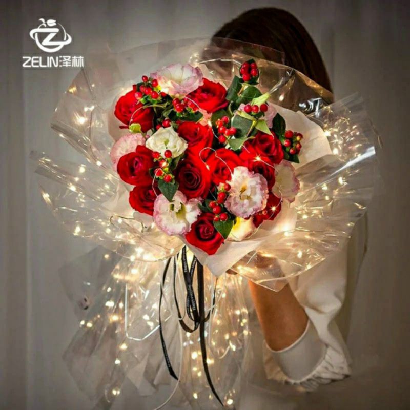 giấy bó hoa sẵn đèn.