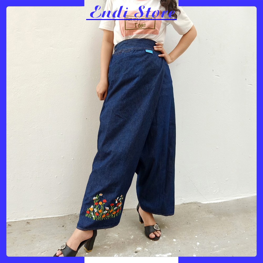 Quần Váy Chống Nắng Vải Jean Cotton Mềm Mại Và Tiện Dụng Cho Nữ Ngồi Sau Thêu Họa Tiết Hoa Thu Hải Đường