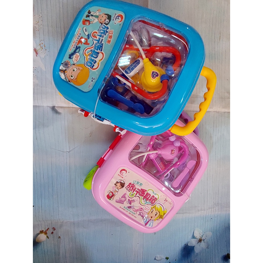 Bộ bác sĩ xe kéo