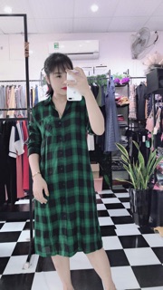 Váy sơ mi dáng suông bầu bí bon chen
