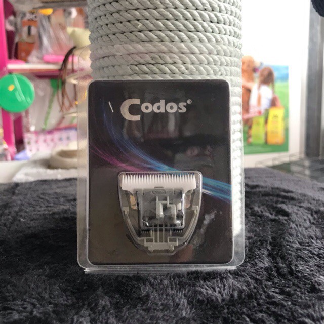 tông đơ cắt lông chó mèo codos 7800 và 6800