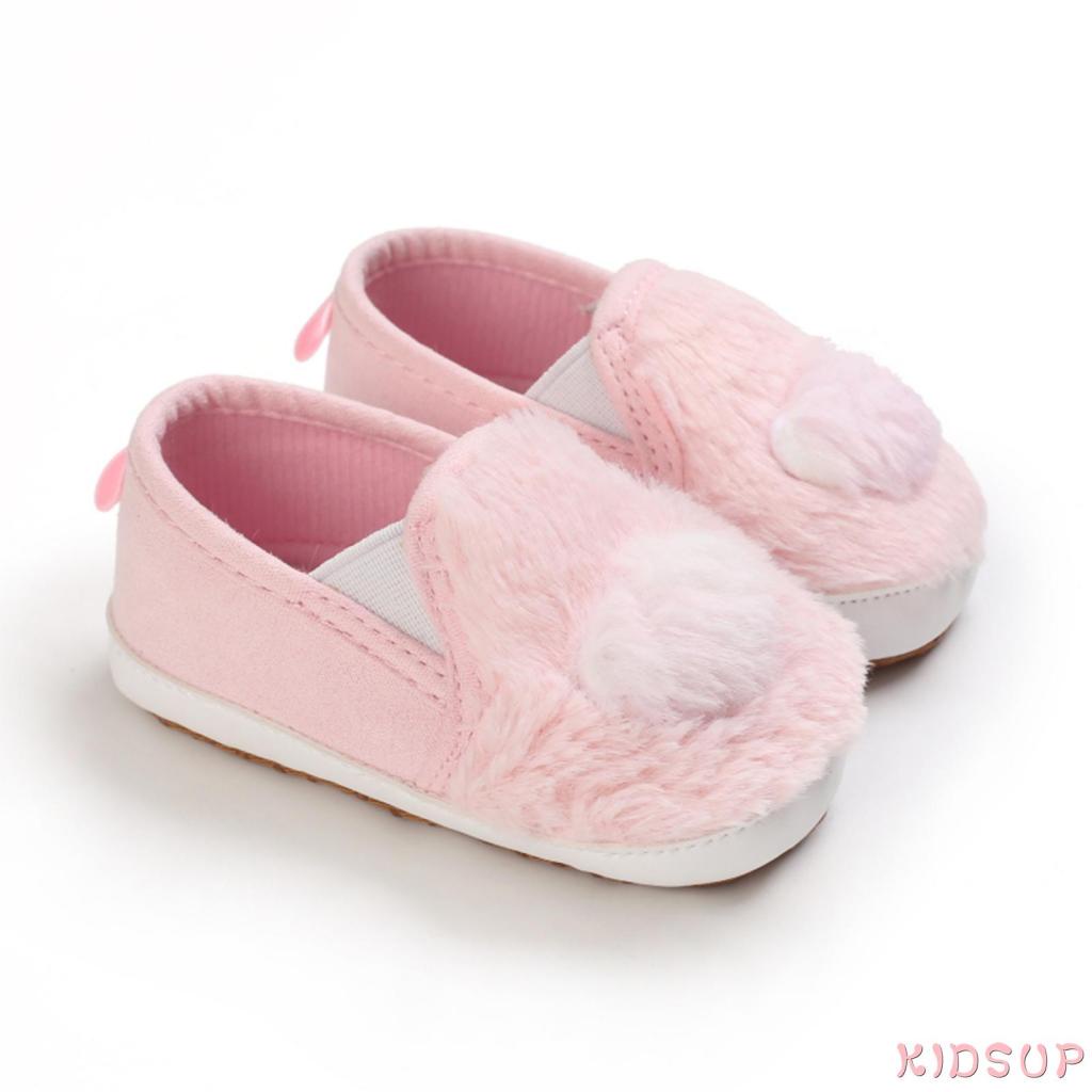 Giày đế mềm chống trượt hình trái tim cho bé