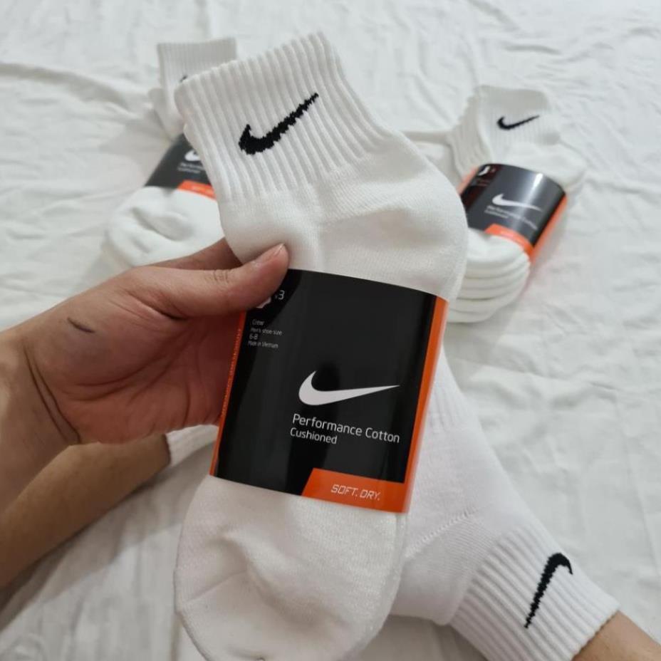 Pack 3 đôi tất thể thao nike trung cổ Drifit trắng dày dặn, thấm hút mồ hôi