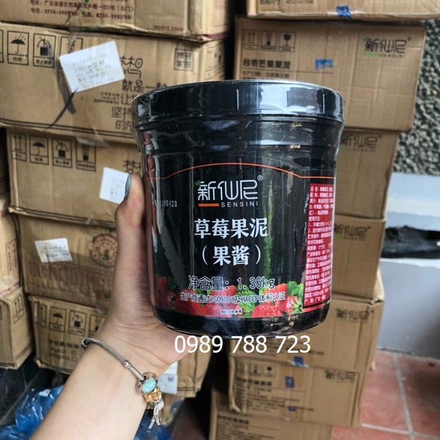 Mứt Sốt dâu Sensini (1,36kg)- Sauce Dâu Sensini dùng pha trà hoa quả, trà sữa, sinh tố cực ngon