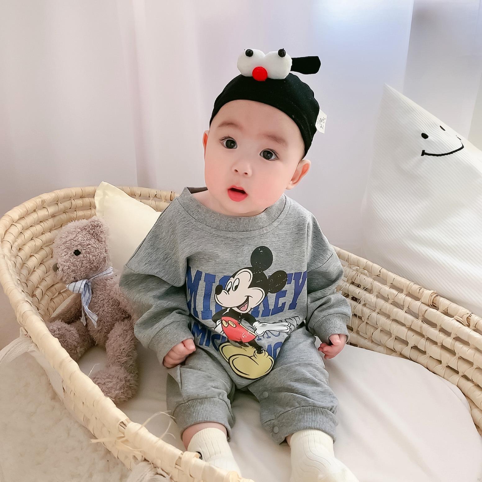 Áo Liền Quần Dài Tay In Hình Chuột Mickey Đáng Yêu Cho Bé