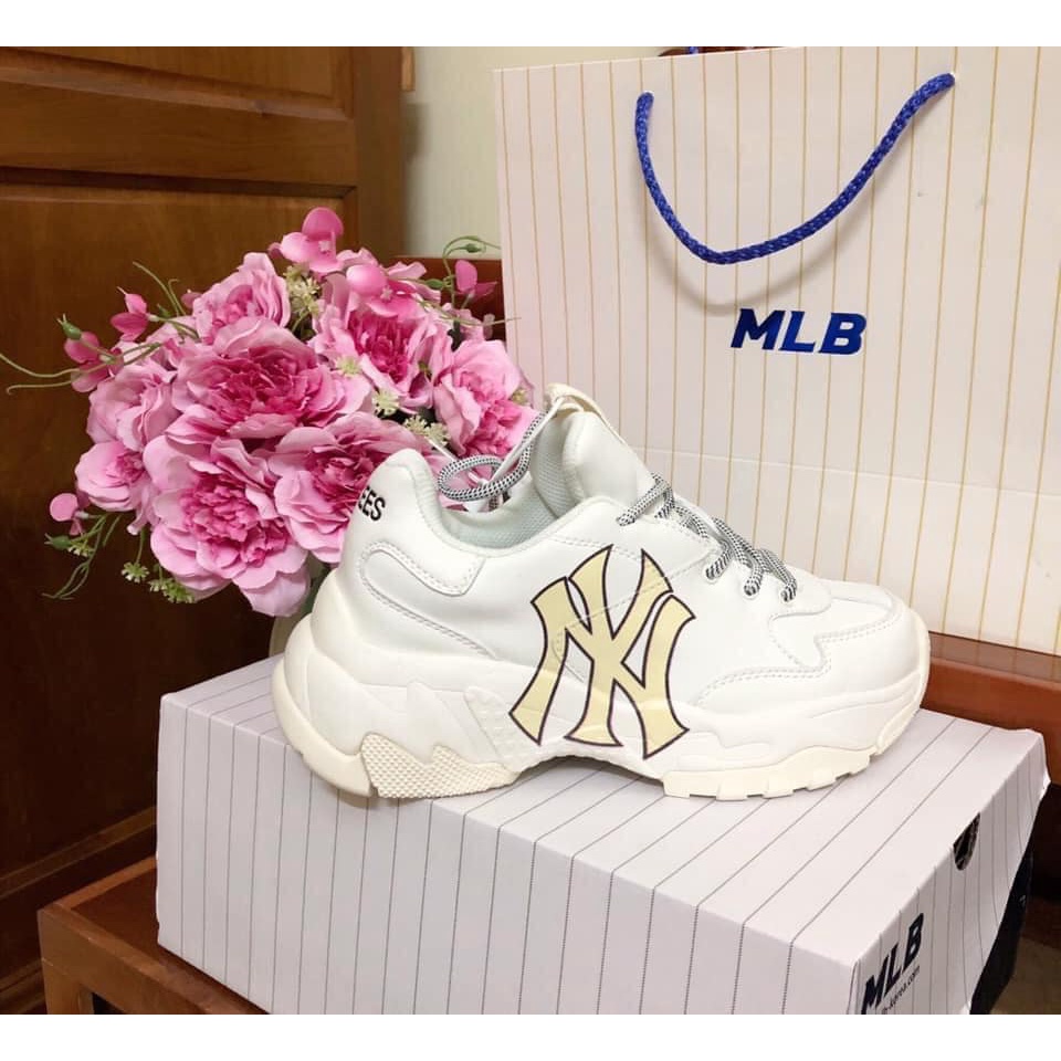 𝐒𝐀𝐋𝐄 ĐẬ𝐌 ] ✅[ Full Box ]Giày Sneaker mới nhất hót nhất 2021 bản chuẩn full size 36-43 | BigBuy360 - bigbuy360.vn