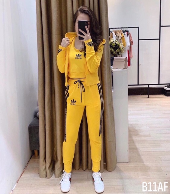 Sét thể thao nữ