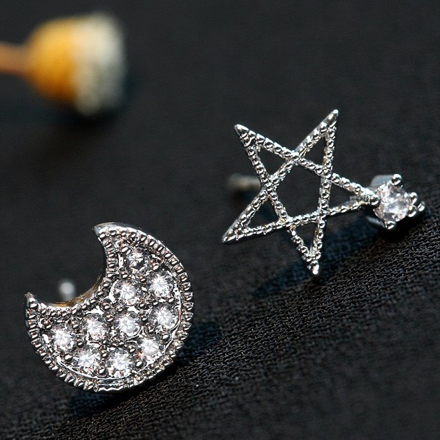Khuyên tai bạc 925 trăng và sao đính đá nhỏ nhắn dễ thường trẻ trung đáng yêu K5568-2
