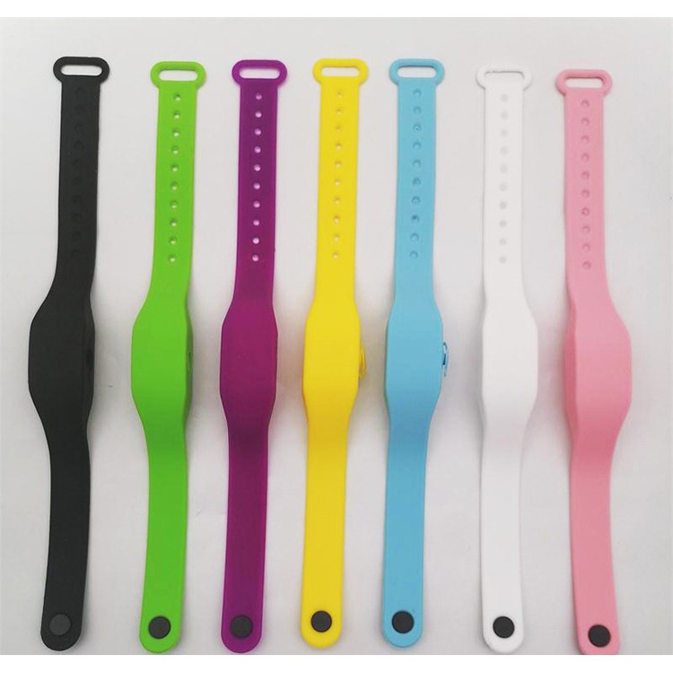 Vòng Silicon Đựng Dung Dịch Sát Khuẩn Rửa Tay Tiện Dụng - Dumi Shop