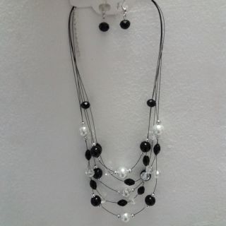 Thanh lý set vòng cổ + bông tai.