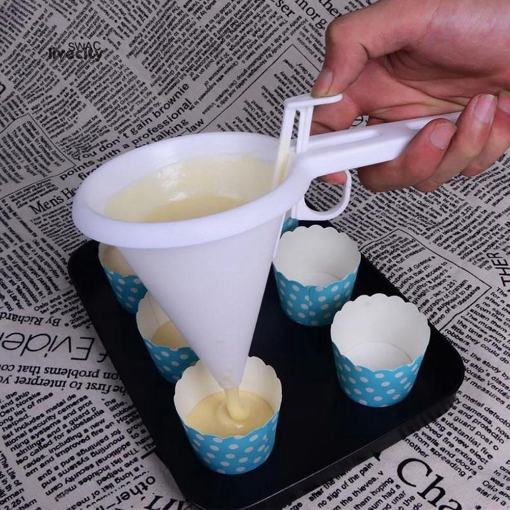 Phễu Nhựa Làm Bánh Kem / Sô Cô La Cầm Tay