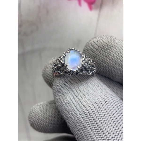 Nhẫn bạc xi đen thiết kế độc đáo đính đá moonstone - Nhẫn bạc 950 đá mặt trăng May Jewelry