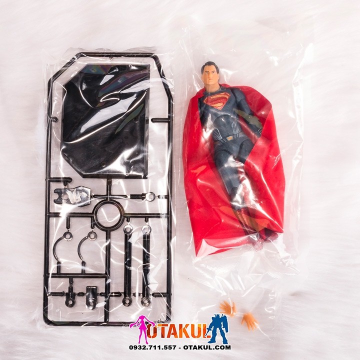 Mô Hình Figma SuperMan Cử Động Được