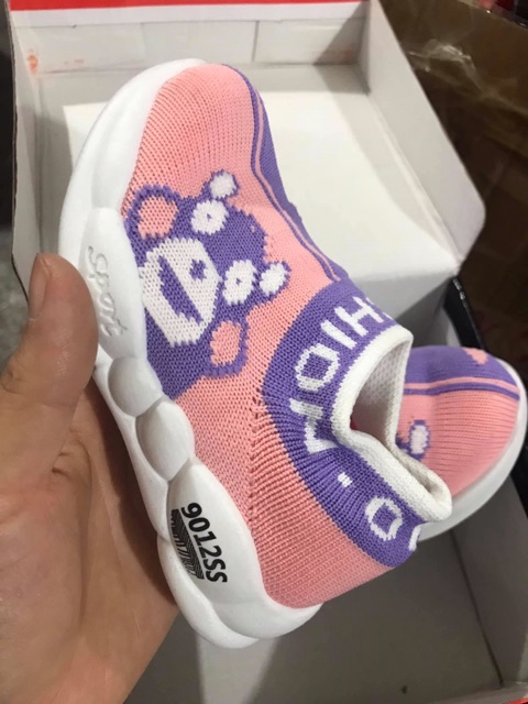 Giày bata baby