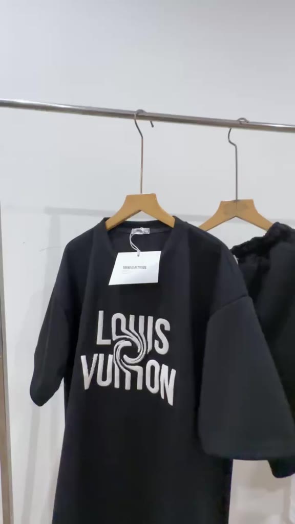 [Mã FATREND5 giảm đến 30k đơn 99k] Bộ Thể Thao Nam Nữ Mặc Mùa Hè Cực Mát Họa Tiết LUONVUITUOI Xoắn Ốc | BigBuy360 - bigbuy360.vn