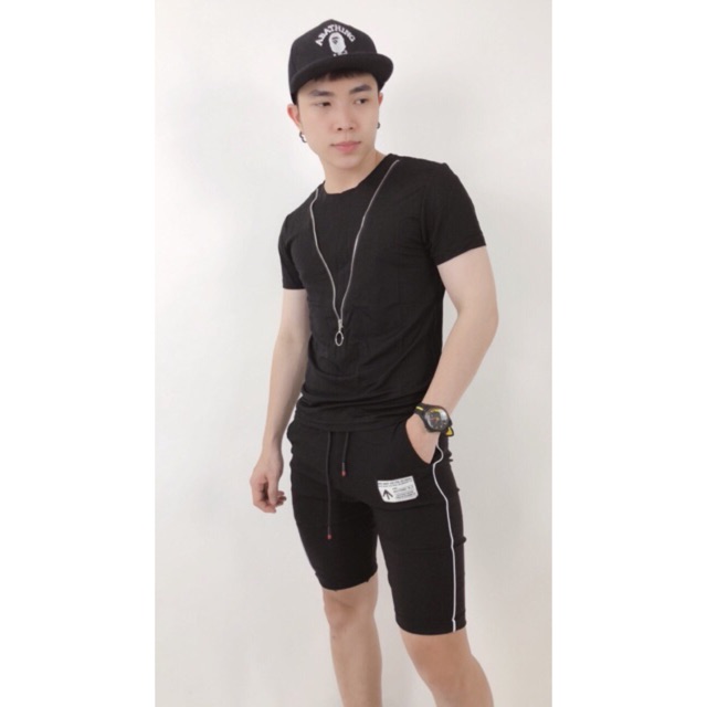 Áo thun lạnh khoá khoen tròn hình chữ V