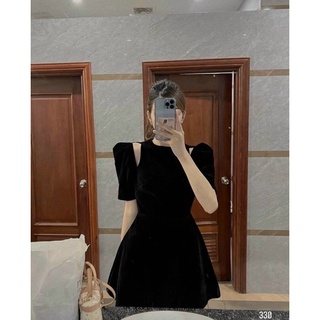 ĐẦM NHUNG KHOÉT VAI