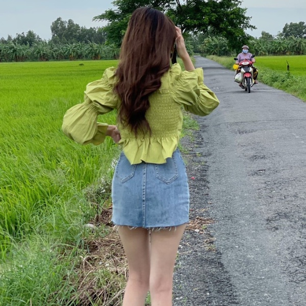 Áo kiểu tay dài cổ vuông phối tầng ,áo bánh bèo babydoll,chất vãi đũi mềm siêu xinh PLA08