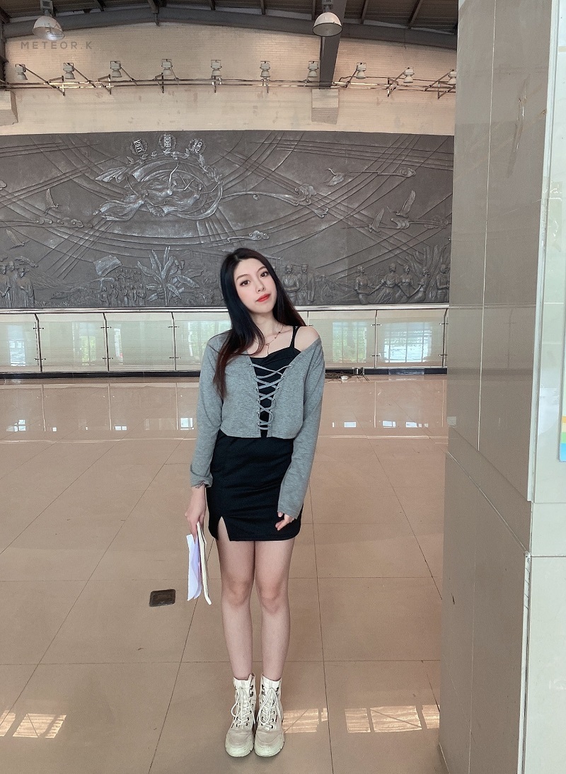 Áo Thun Dài Tay Hở Vai Thời Trang Nữ Tính | BigBuy360 - bigbuy360.vn