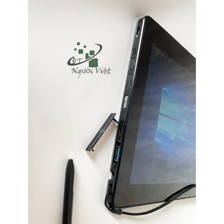 Laptop 2 trong 1 kiêm máy tính bảng Fujitsu Q665 Core M 5Y10C, 11.6 inch FullHD cảm ứng, 4gb Ram, 128gb SSD