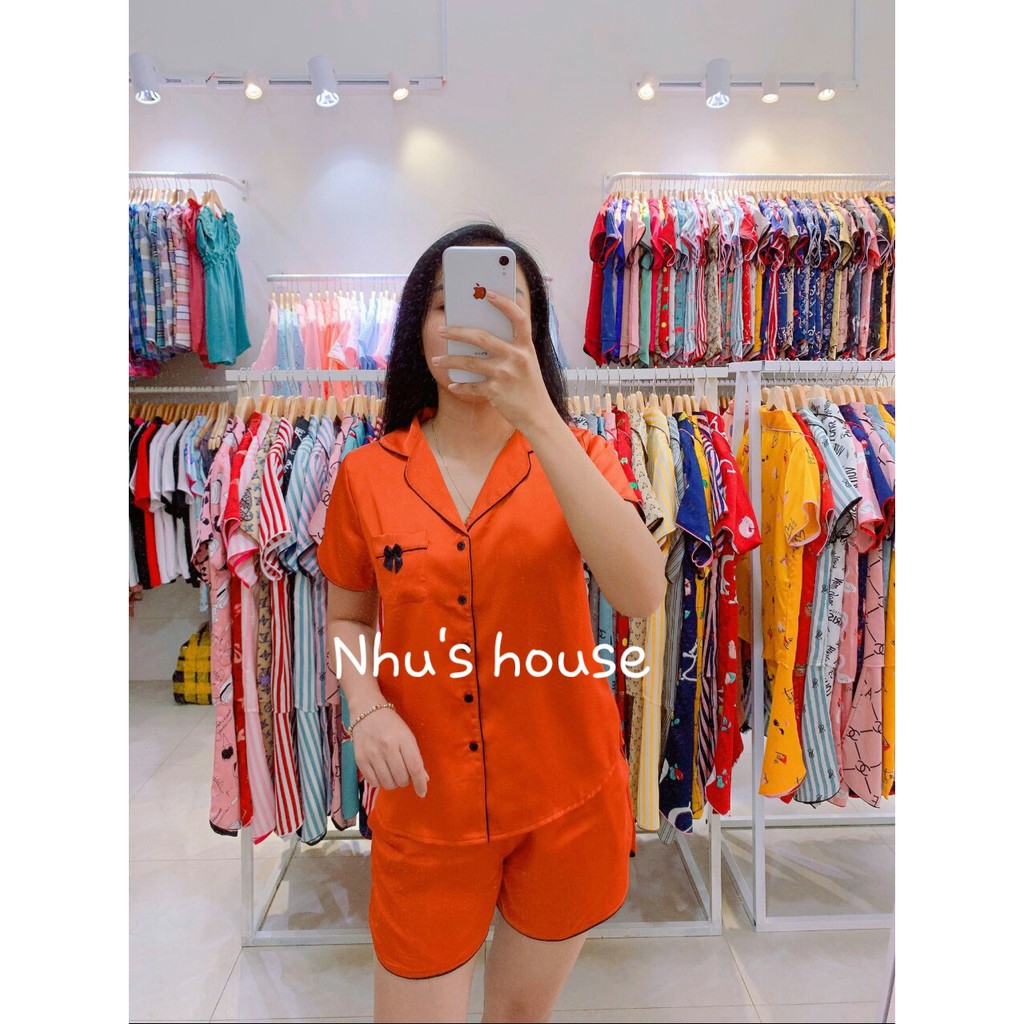 Đồ mặc nhà lụa satin Flamingo