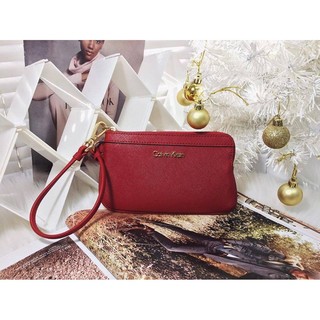 VÍ CẦM TAY CALVIN KLEIN SAFFIANO RED