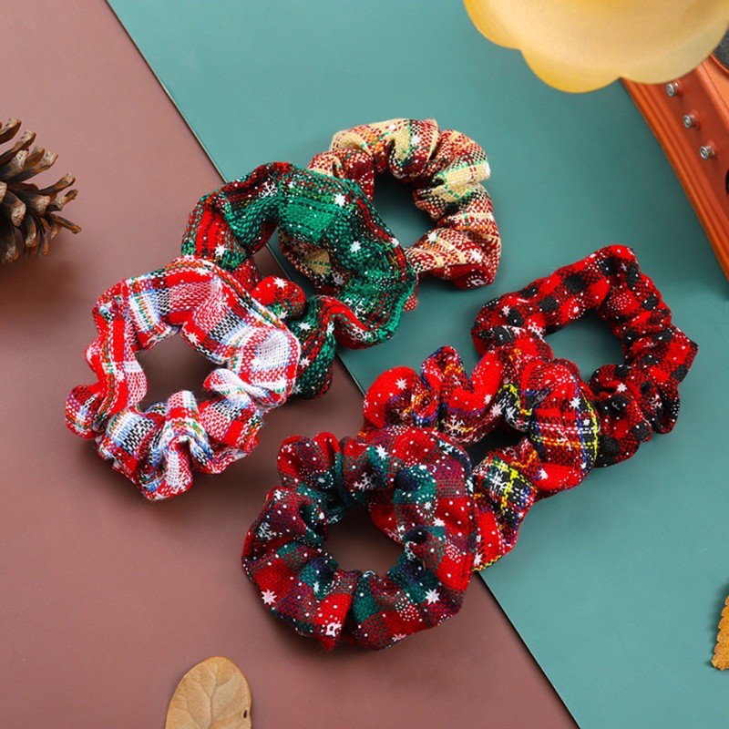 Buộc tóc scrunchies kiểu dáng Giáng sinh
