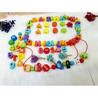 Bộ xâu hạt luyện vận động tinh cho bé