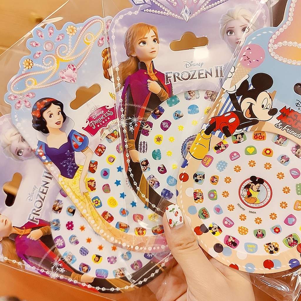 Miếng dán trang trí móng tay chủ đề công chúa Disney màu dạ quang dễ thương cho bé