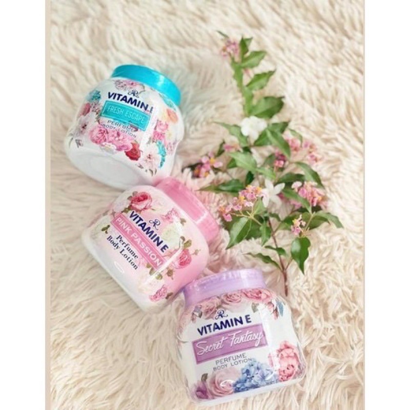 Dưỡng Thể Hương Nước Hoa AR Vitamin E Perfume Body Lotion Thái Lan 200g | BigBuy360 - bigbuy360.vn