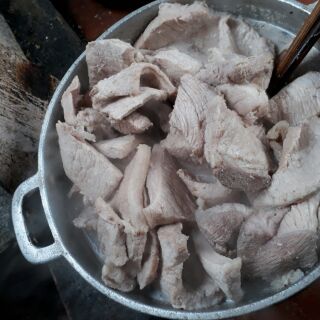 Bò khô làm từ thịt lợn Ngon & Chuẩn