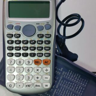 Máy tính CASIO fx 570 es plus .