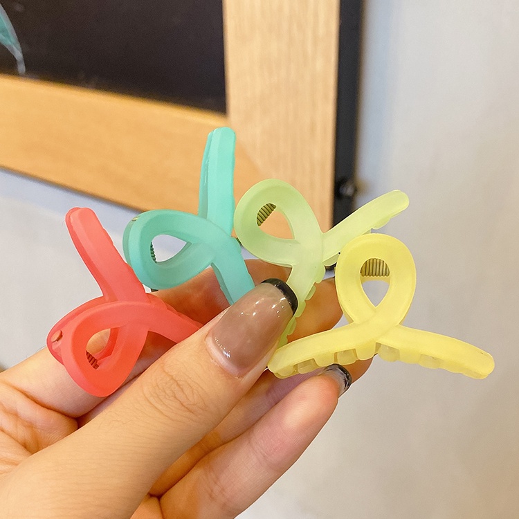 Kẹp tóc nhỏ màu nhám phong cách Hàn Quốc thời trang dễ thương cho bé gái