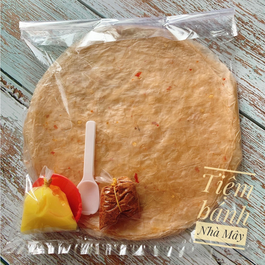 Bánh Tráng Dẻo Ớt Long Điền Phơi Sương Cuốn Sốt Bơ Đặc Biệt Kèm Muối Nhuyễn Thơm Béo