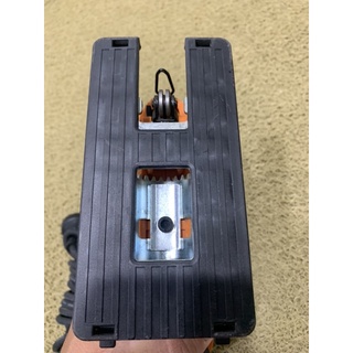máy cưa lọng AEG