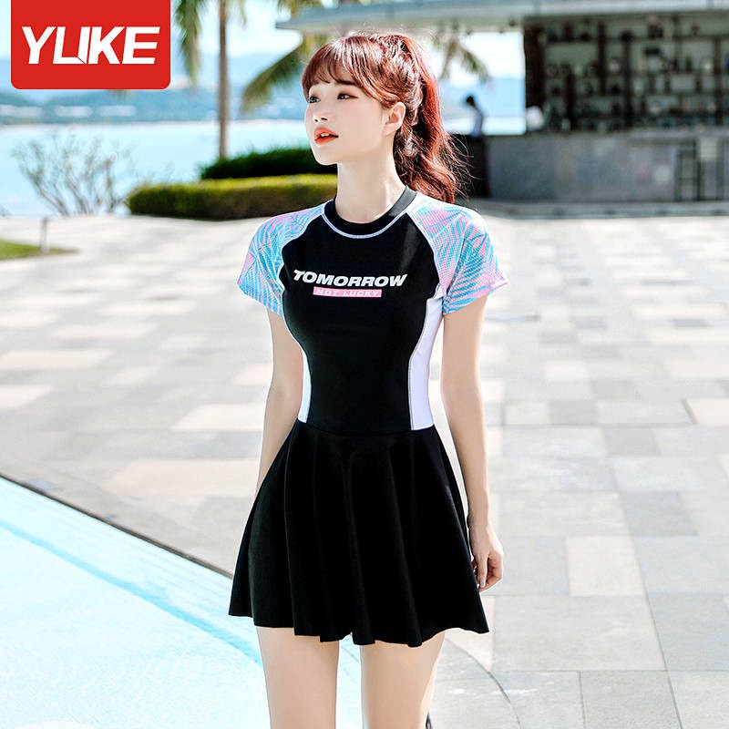 Bộ Đồ Bơi Dáng Ôm Che Bụng Phong Cách Hàn Quốc Mới Dành Cho Nữ 2021 | BigBuy360 - bigbuy360.vn