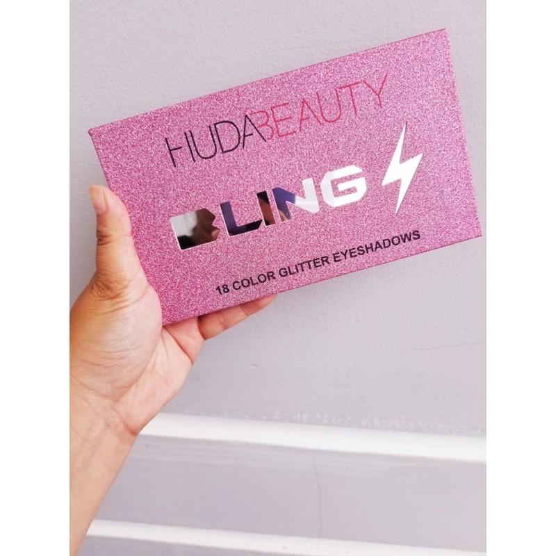 [Mỹ phẩm chính hãng]Màu Mắt Nhủ Kim Tuyến 18 Ô HUDA BEAUTY NỘI ĐỊA THAILAND