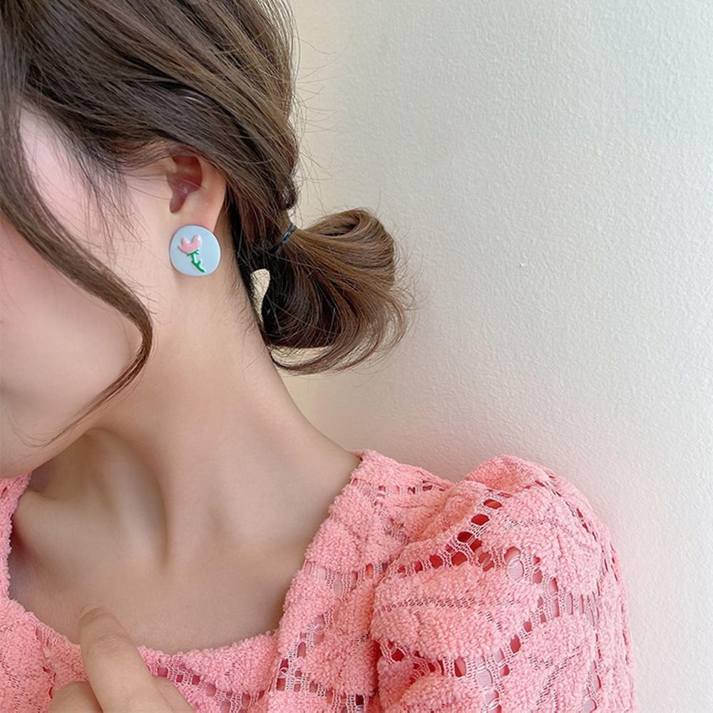 Vanes1 Khuyên Tai Hợp Kim Hình Hoa Tulip Màu Sắc Ngọt Ngào Đơn Giản Cho Nữ