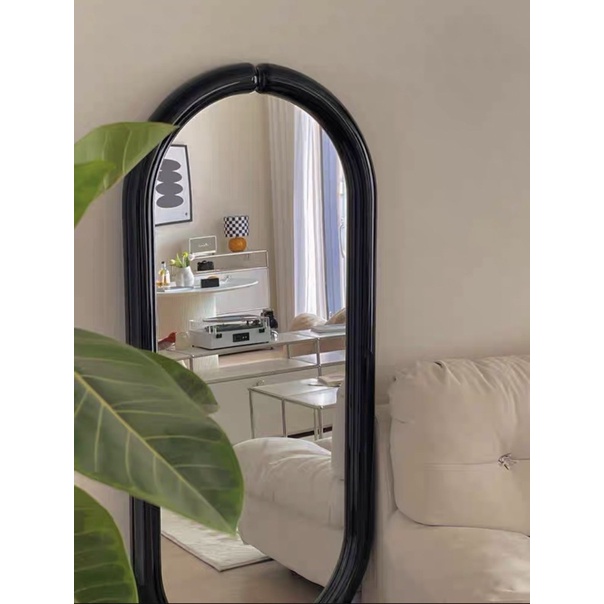 Gương để sàn trang trí phòng, studio phong cách Bắc Âu