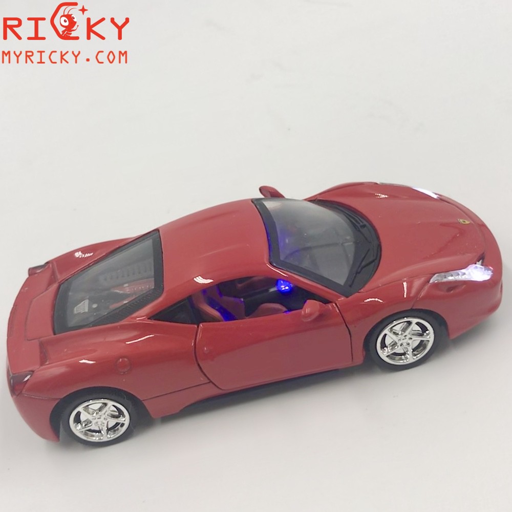 Mô hình siêu xe ferrari 488