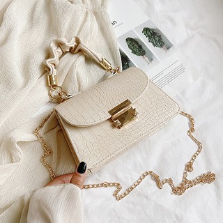 Túi đeo chéo dáng vuông nhỏ phối dây xích thời trang cao cấp cho nữ